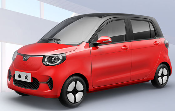 2440mm Base de ruedas EV coche eléctrico 5 puertas 4 asientos con batería de litio ternario