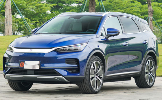 BYD TANG SUV totalmente eléctrico Automóvil 4 ruedas 635KM Kilometraje Resistencia