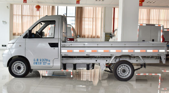 1-2 toneladas de minibus eléctrico con cerca